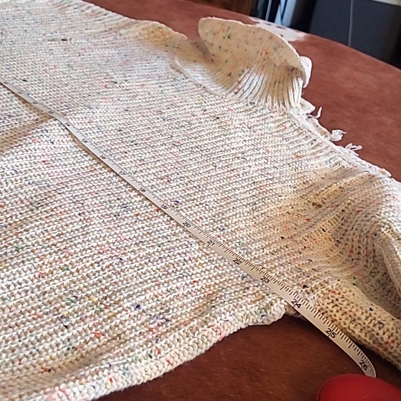 Destroyed/Frayed Cream Turtleneck Sweater Size Medium - Picture 9 of 10